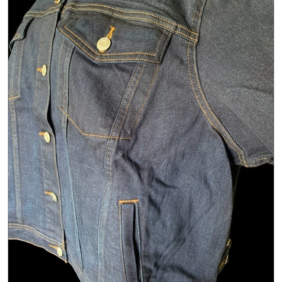 LANDSEND Classic Blue Denim Jean Jacket with Matte Silver Buttons - Picture 4 of 6